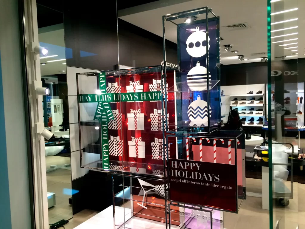 Geox allestimento vetrina di natale